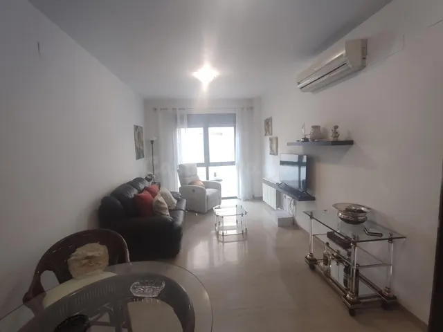 Piso alquiler Granada centro ( Zona Barrio San Lazaro) - foto 5