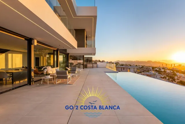 Villa de Lujo 4 habitaciones 587m² en venta - Sierra cortina - foto 3