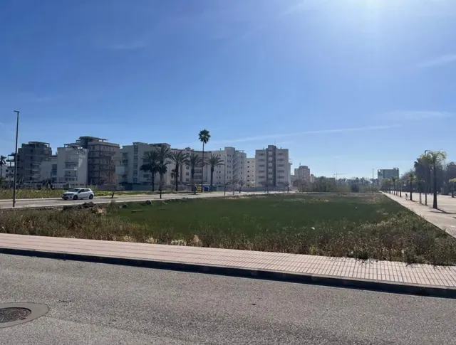 Terreno urbano residencial en la Playa de Piles — 11
