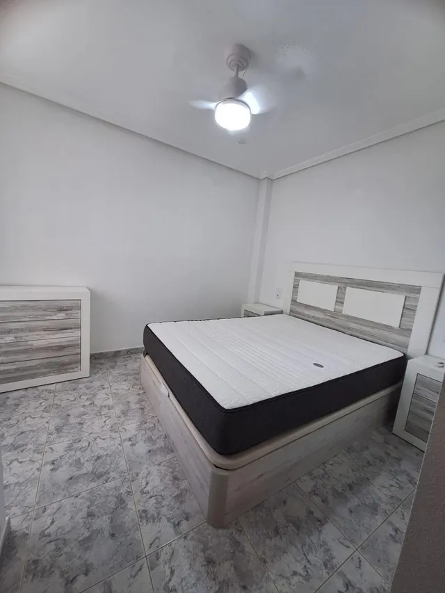 Apartamento 2 habitaciones 60m² en venta - Estacion de autobuses — 12