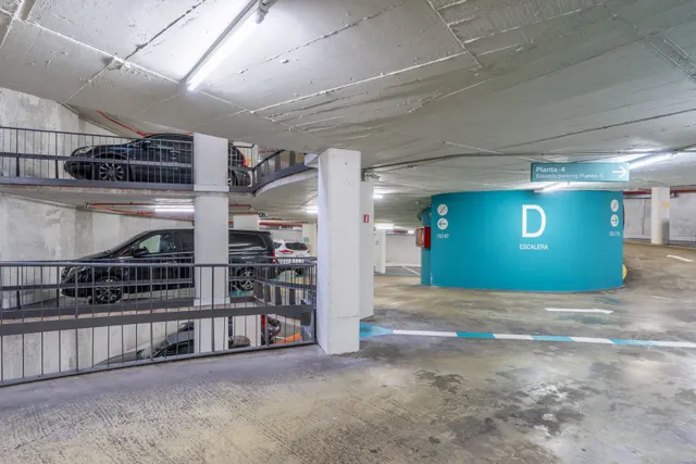 Parking 12m² en alquiler - Barcelona — 42