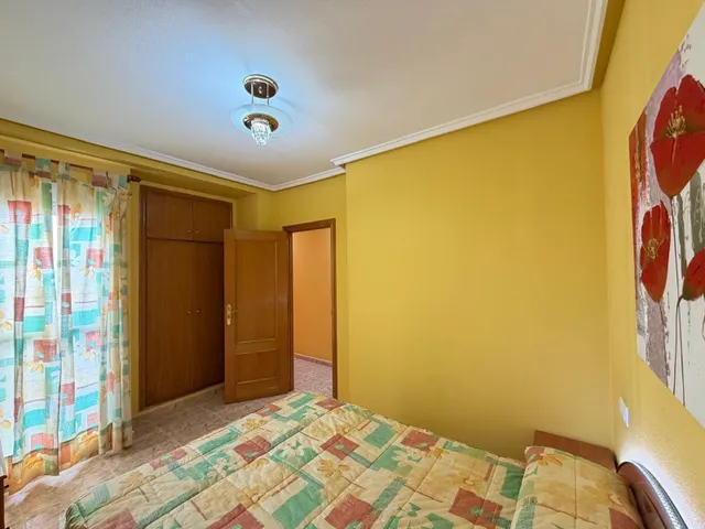Ático con vistas al mar en av. de las habaneras con vistas al mar. 2 dorm. 1 baño. superficie de 79 m2. — 9