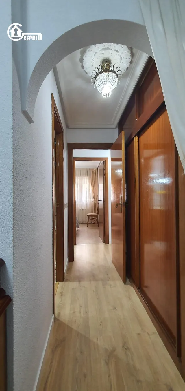 Grupo gespain ofrece piso en venta en puerta del angel — 43