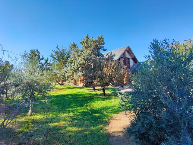 Casa con encanto, terreno y piscina en la zona El Campillo,  - foto 3