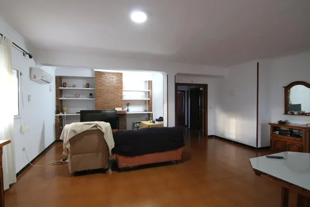 VILLA EN PIEGALLINA CON NAVE Y ALMACENES — 9