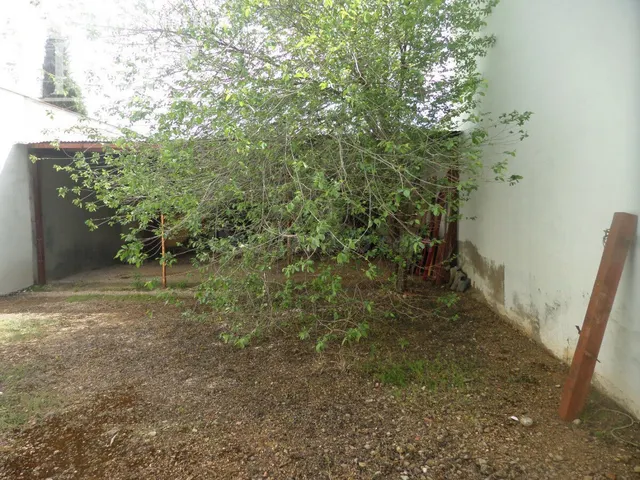 *Solar en la zona centro de Tomelloso, junto a Plaza de Toro - foto 2