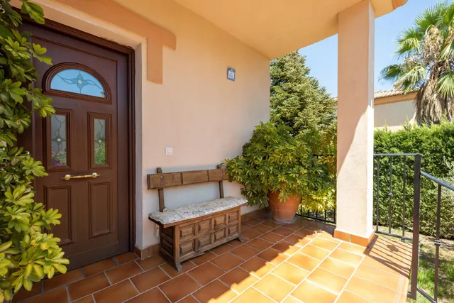 Preciosa Casa Pareada en Urbanización El Ventorrilo (Vegas del Genil) — 10