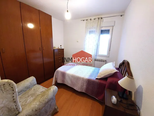 Planta baja reformada con patio en Sanchidrián, Ávila, al lado de la plaza — 18