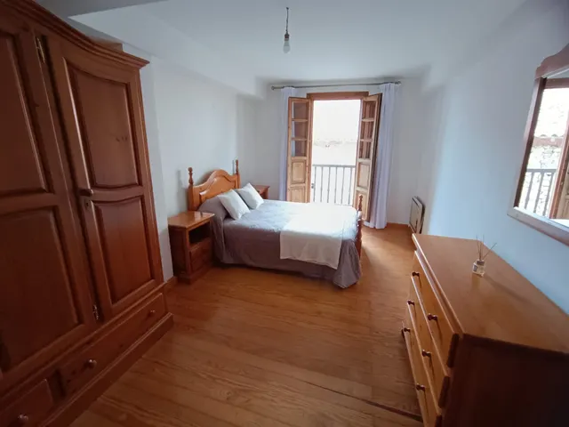 CASA ADOSADA EN VALDÁLIGA (VALLINES) — 25