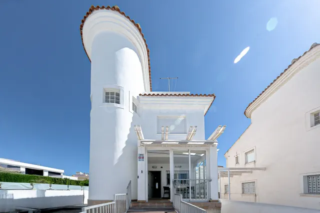 Villa 4 habitaciones 143m² en venta - La marina - foto 2
