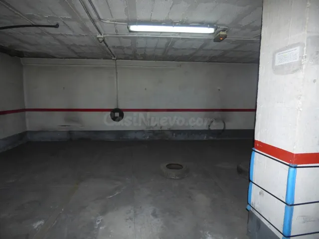 plaza de aparcamiento en alquiler sita en calle victoria — 4