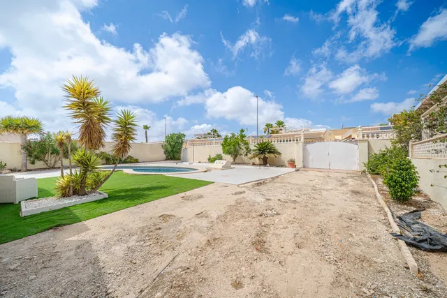 Villa 3 habitaciones 151m² en venta - Doña Pepa — 29