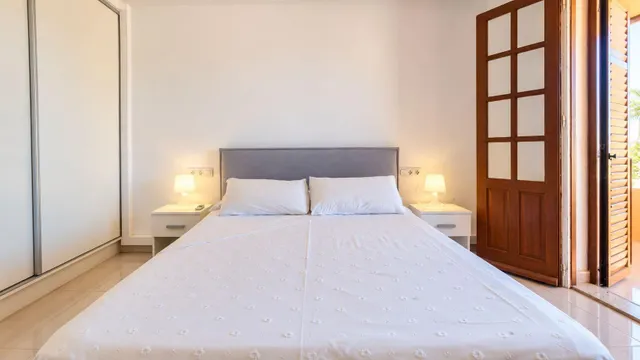 Apartamento con Licencia turistica en primera linea del mar, La Zenia — 16