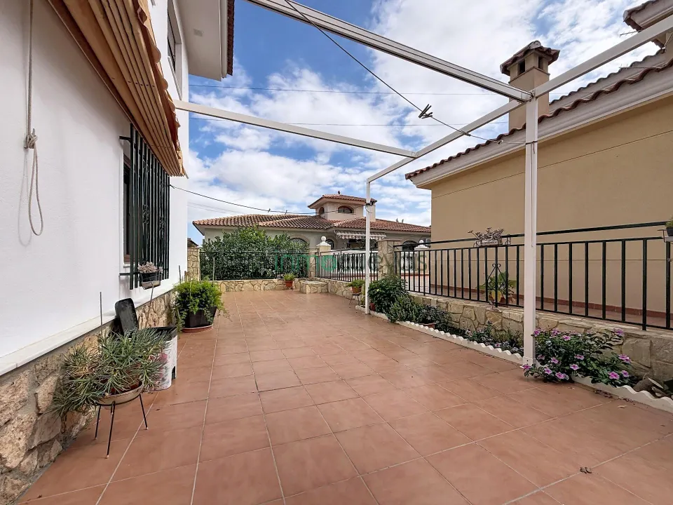 Chalet independiente en cuevas del Almanzora (Almería) | espacio, tranquilidad y múltiples posibilidades