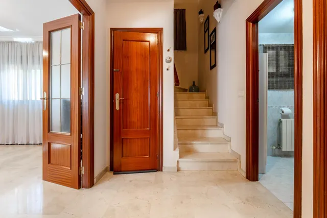 EXCLUSIVA VIVIENDA CON PISCINA PRIVADA EN URBANIZACIÓN "EL TORREÓN" EN ALBOLOTE. — 14