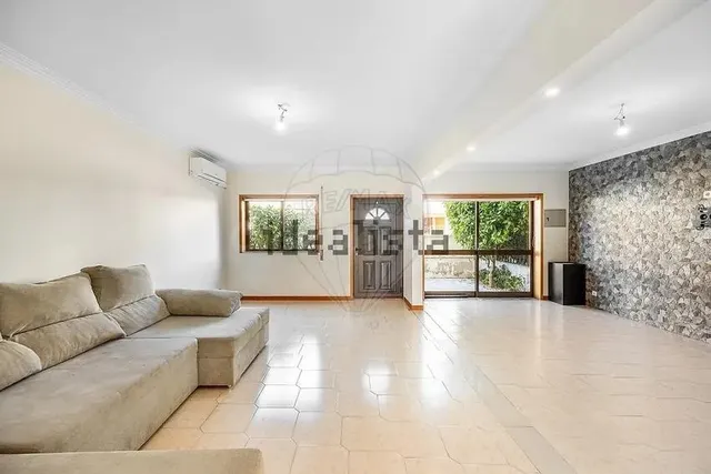 Chalet 4 habitaciones 255m² en venta - Celeirós - Aveleda -  - foto 3