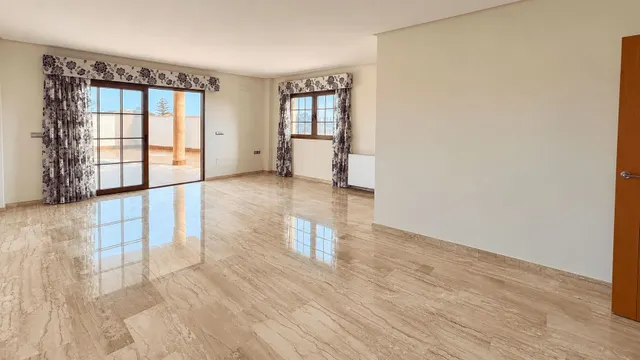 Chalet 5 habitaciones 247m² en venta - Pueblo 9 — 7