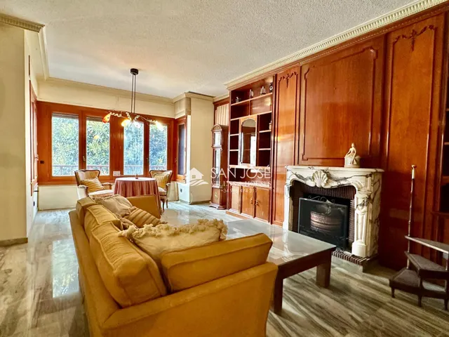 SE VENDE CASA CON PISCINA EN GLORIETA DE NOVELDA. — 34