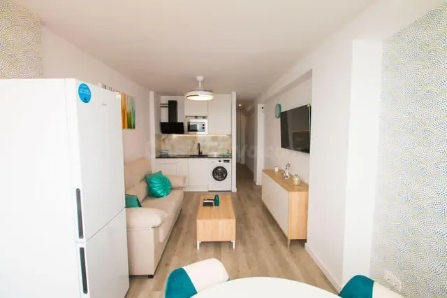 Apartamento reformado con vistas al mar en Cabo Cervera - foto 2