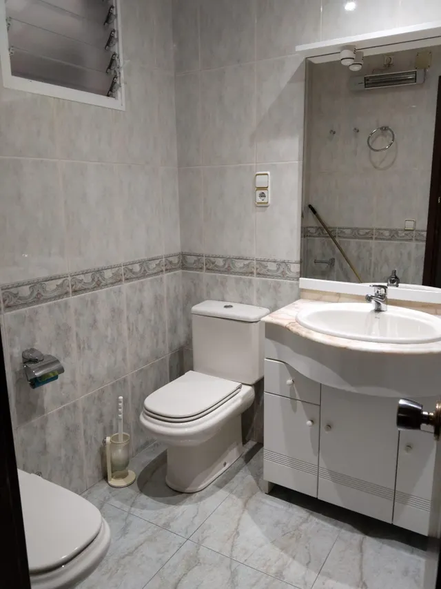 SE VENDE EDIFICIO UNIFAMILIAR — 10
