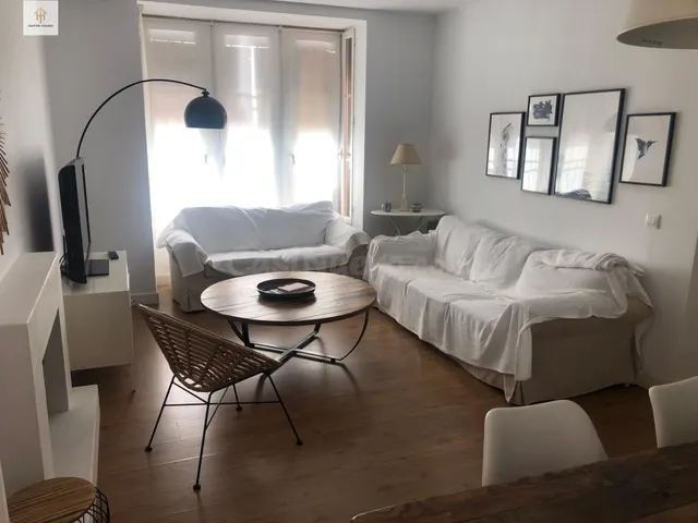 Se ALQUILA Villa en CHICLANA DE LA FRONTERA, zona LOS GALLOS - foto 2