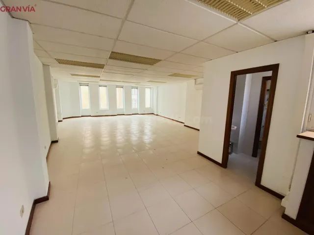 Oficina en venta en el centro de Logroño - foto 2