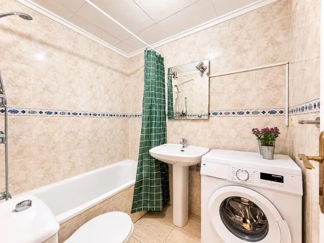 Estudio con zona de dormitorio extra y piscina - foto 3