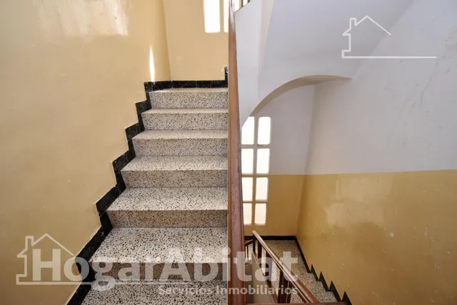 ¡oportunidad de piso! reformado y luminoso con balcón, en el centro — 44