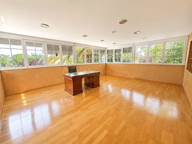 Exclusividad, Privacidad y Calidad de Vida en un Entorno Residencial Privilegiado — 18