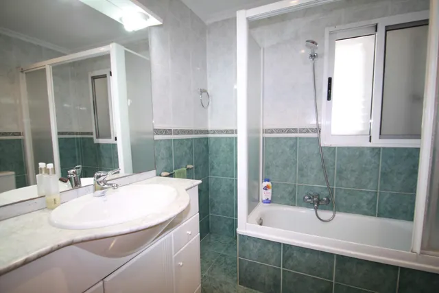✓Casa con 2 Pisos Independientes en Denia, Costa Blanca. — 27