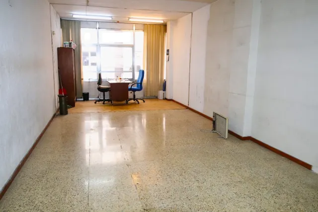 Se vende Oficina diafana en Zona Alhondiga — 7