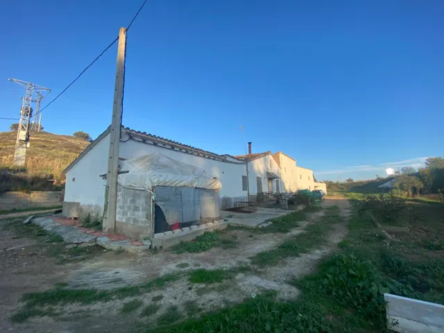 Preciosa finca cerca de Huesca con terreno — 7