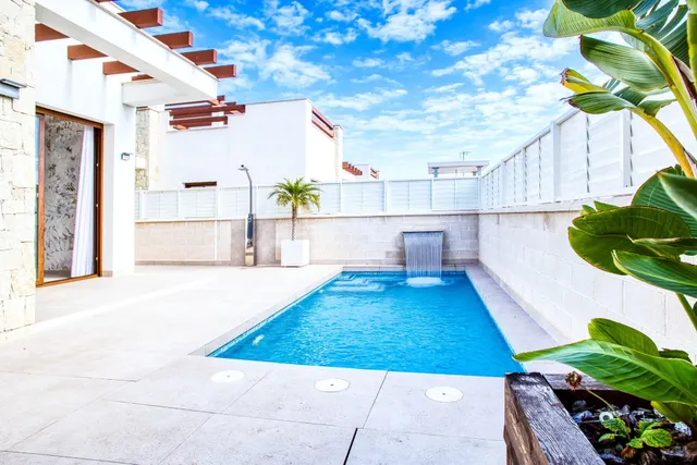 Villa de 3 habitaciones con solarium y piscina privada en Ve - foto 4