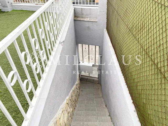 Casa o chalet independiente en venta en Calle d'Enric Morera — 30