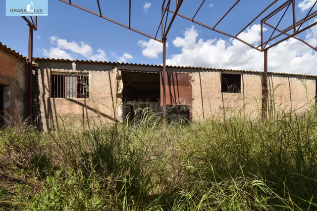 Nave industrial en el paraje del Ginatar, Dúrcal, a escasos  - foto 2