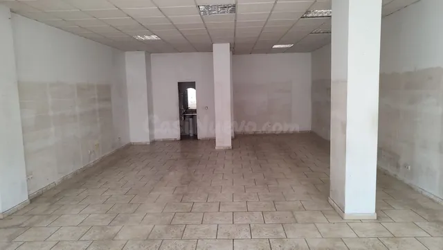 Local comercial 170m² en venta - Centro