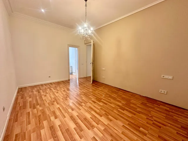 Piso Señorial en Balmes con  Doble Orientación — 29