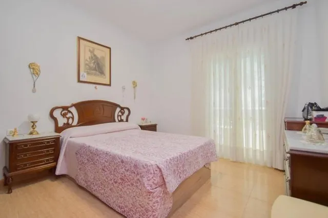 Piso en venta en Circunvalación Encina — 13