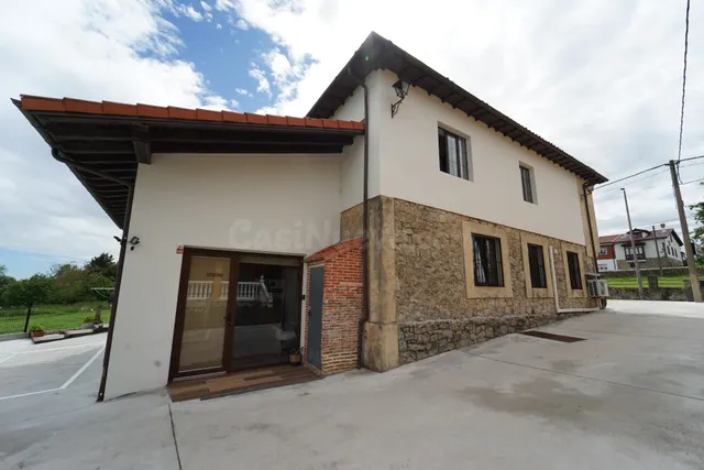 Fantástica casa de 7 habitaciones en Queveda - foto 3
