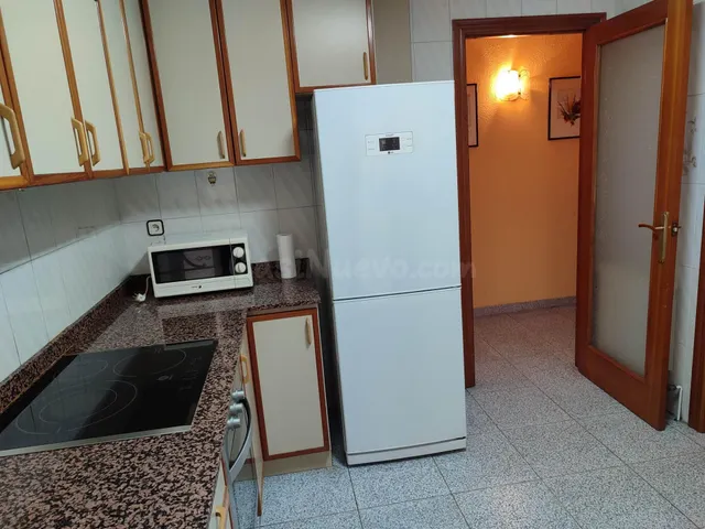 VIVIENDA REFORMADA DE 120 M2 FRENTE EDIFICIOS CAMPUS - foto 5