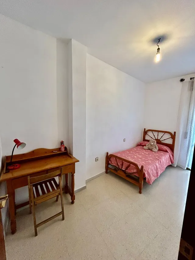 ESPECTACULAR CASA EN LA ZONA DE LA MAGDALENA. — 23