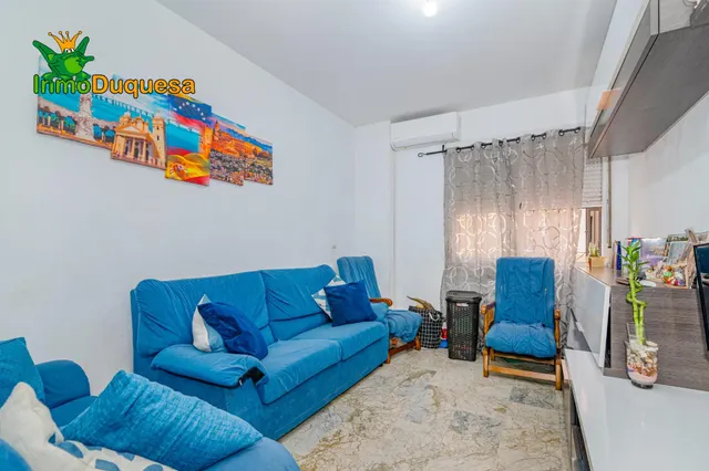 Piso de 3 Dorm. con 2 baños + APARCAMIENTO y TRASTERO — 4