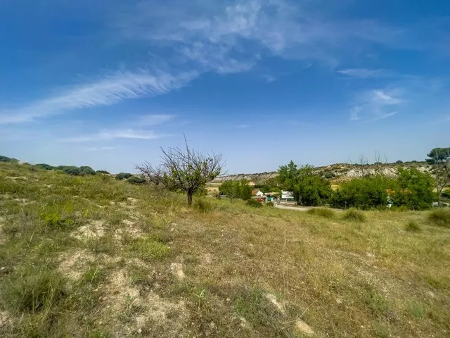 Terreno en venta en calle Carahorma G 587, Lillo — 15