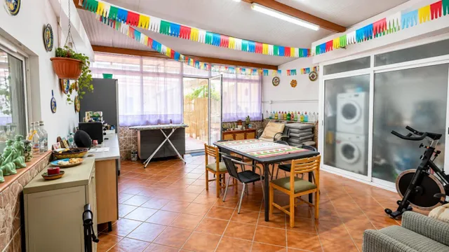 MAGNIFICA CASA BIS CON PATIO Y TERRAZA EN LA CREU DE BARBERA — 37