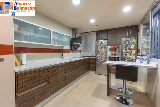 Espacio, confort y calidad: magnífica vivienda unifamiliar adosada — 14