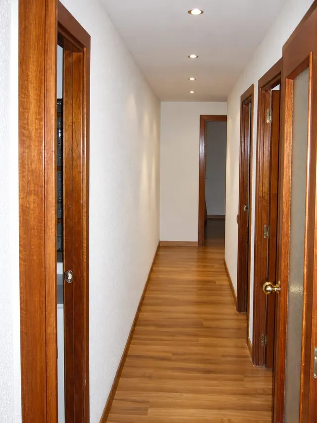 AMPLIO PISO DE 4 habitaciones Y DOS BALCONES EN RIERA MIRÓ, REUS — 33