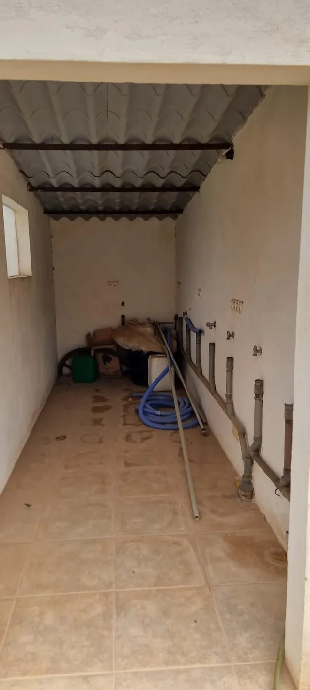 Edificio con piscina — 12