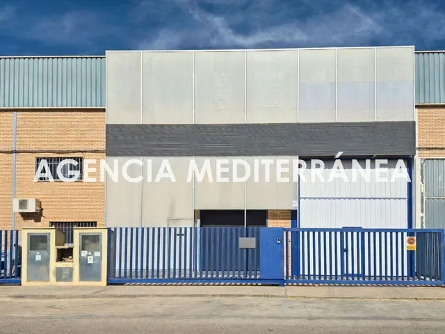 Nave industrial en alquiler en Beniparrell de 717 m2 — 33