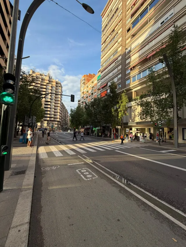 Piso 5 habitaciones 152m² en venta - Avda. de la Constitucion — 17