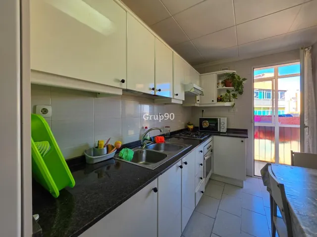 PISO LUMINOSO JUNTO A PLAZA EUROPA – 3 habitaciones — 7